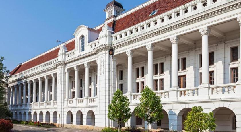 Madu Inn Dżakarta Zewnętrze zdjęcie