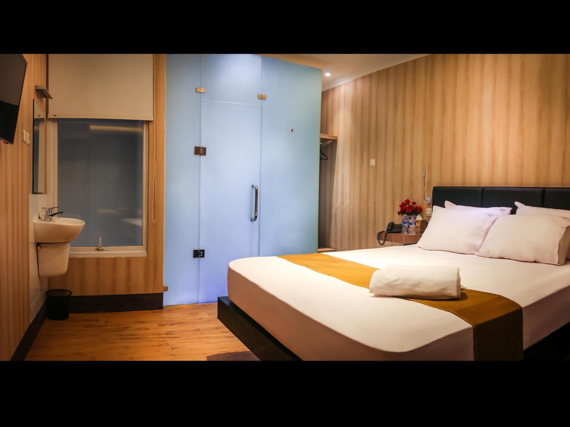Madu Inn Dżakarta Zewnętrze zdjęcie